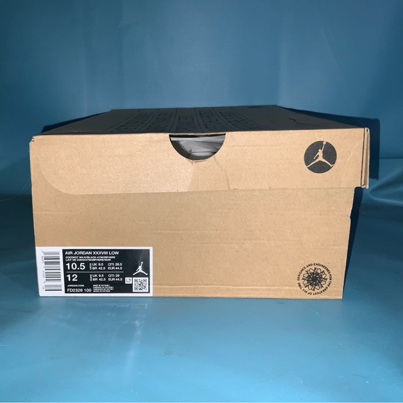 NEW Men's Jordan 38 Low Coconut Milk Size 10.5 FD2326-100 - Picture 8 of 8